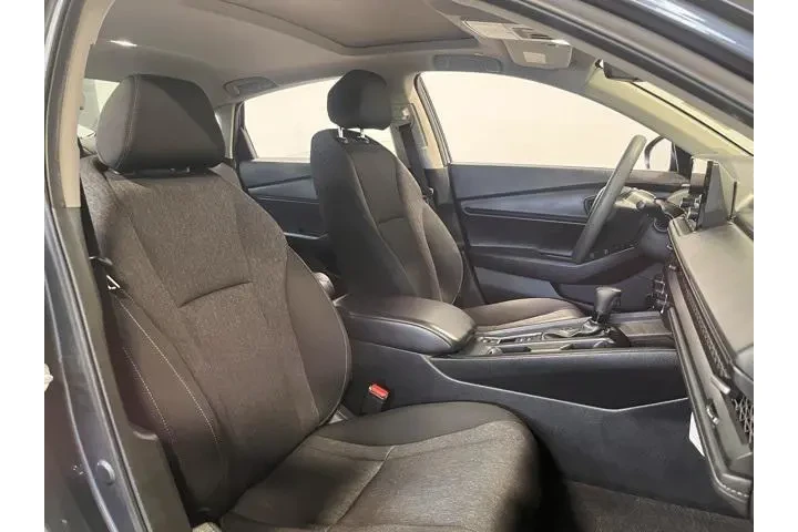 $25969 : Honda Accord 2024 EX 4dr Sed image 10
