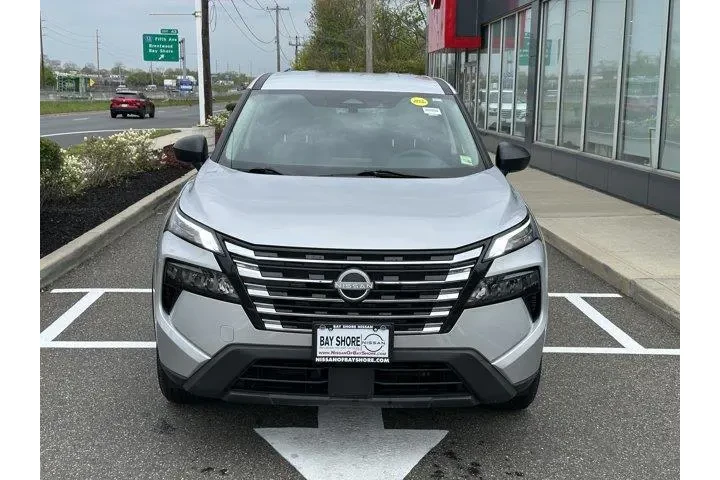 $20101 : Nissan Rogue 2024 AWD S 4dr image 5