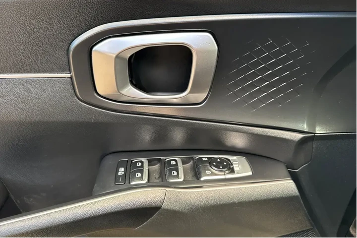 Kia Sorento 2022 S 4dr SUV image 10