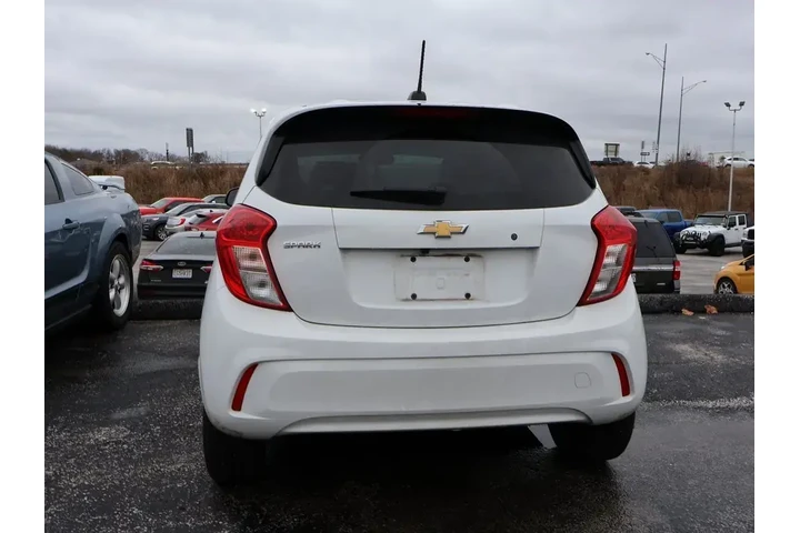 $9986 : Chevrolet Spark 2020 LS CVT image 9