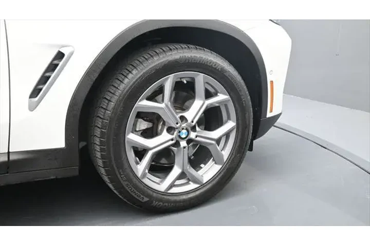 $32981 : BMW X3 2024 sDrive30i 4dr Sp image 6