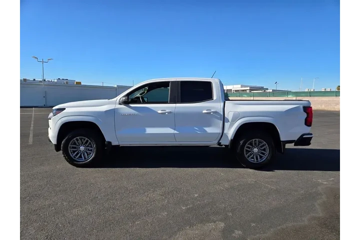 $32991 : Chevrolet Colorado 2024 4x2 image 3