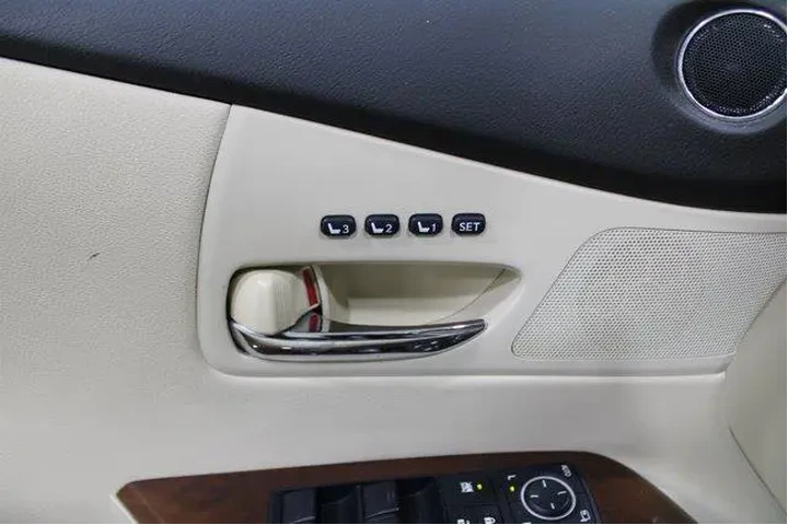 $17982 : Lexus RX 350 2013 AWD 4dr SU image 7