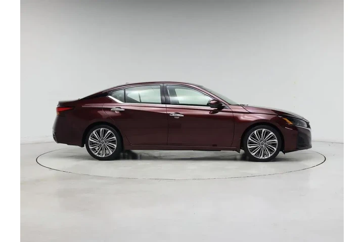 $23998 : Nissan Altima 2023 2.5 SL 4d image 7