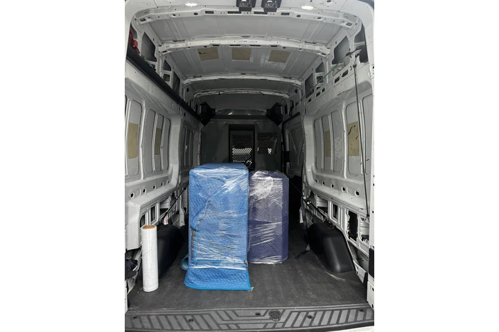 Delivery/Mover image 4
