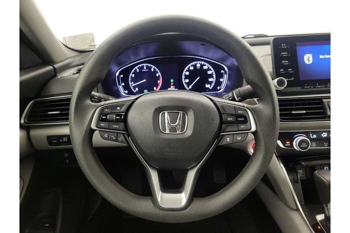 $21998 : Honda Accord 2020 LX 4dr Sed image 10