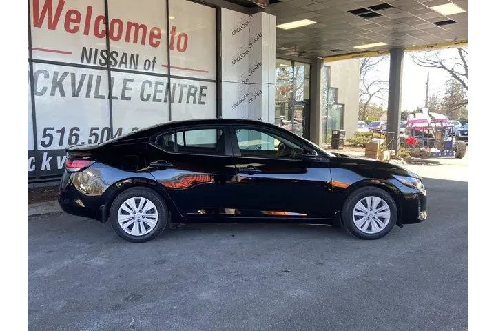 Nissan Sentra 2024 S 4dr Sed image 4