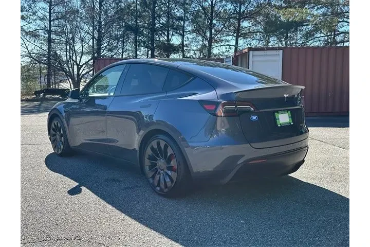 $27939 : Tesla Model Y 2023 AWD Perfo image 5
