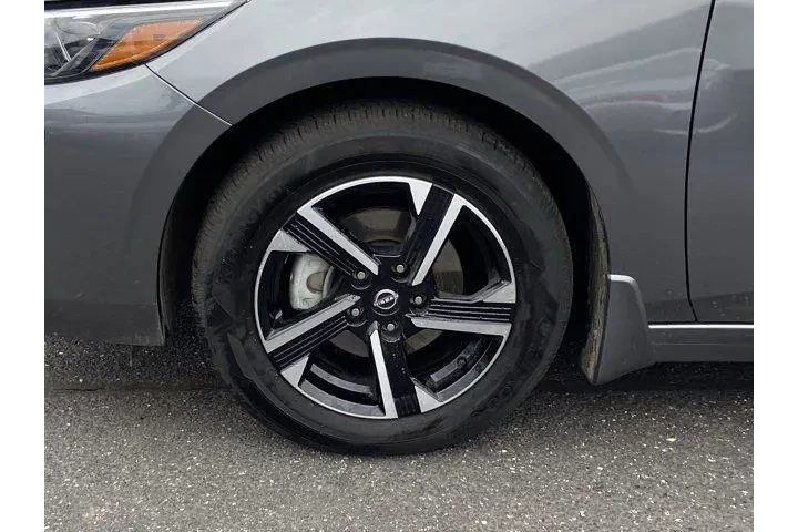 $15222 : Nissan Sentra 2025 SV 4dr Se image 8