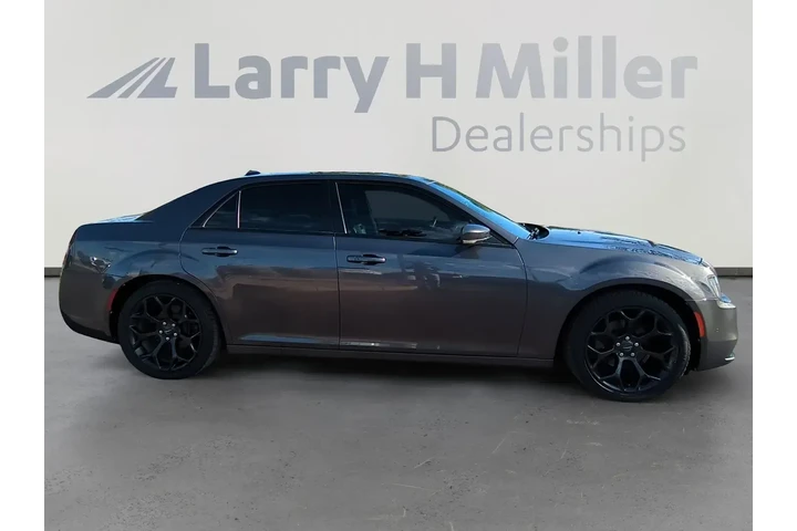 $24286 : Chrysler 300 2020 S 4dr Seda image 6