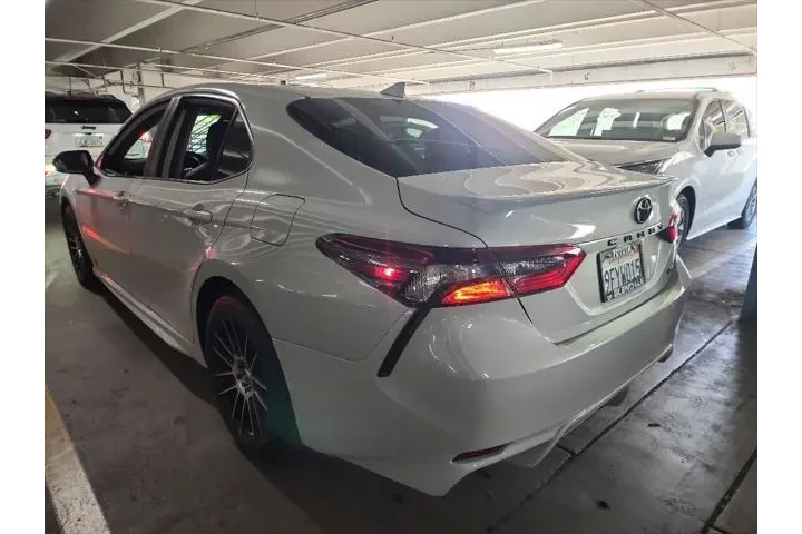 $26500 : Toyota Camry 2023 SE 4dr Sed image 3