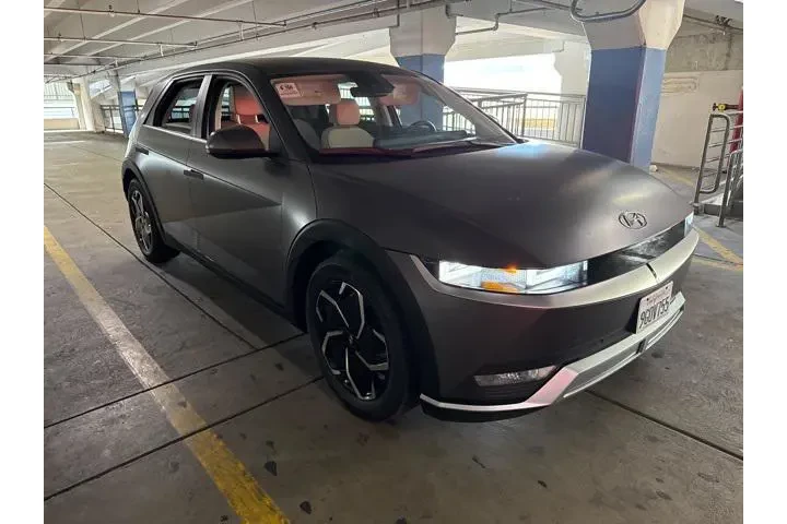 $24995 : Hyundai IONIQ 5 2023 AWD SEL image 2