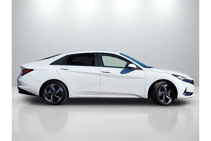 $20878 : Hyundai ELANTRA Hybrid 2023 image 3
