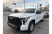 $39988 : Toyota Tundra 2025 4x4 SR 4d thumbnail
