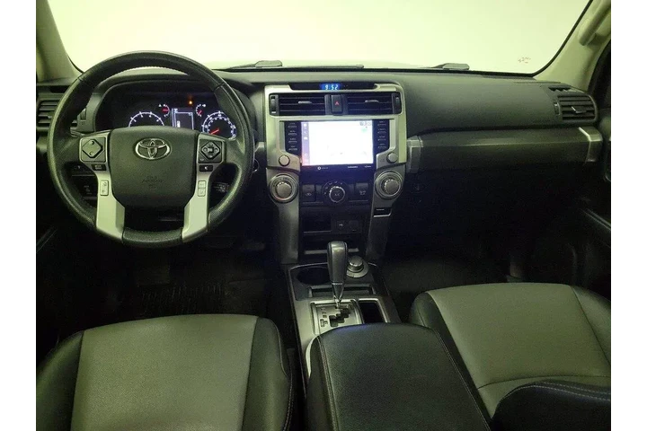 $38998 : Toyota 4Runner 2021 4x4 SR5 image 8