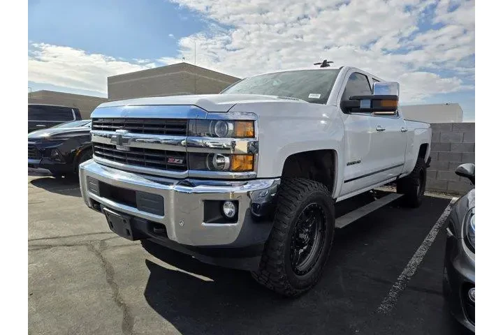 $34441 : Chevrolet Silverado 2500HD 2 image 2