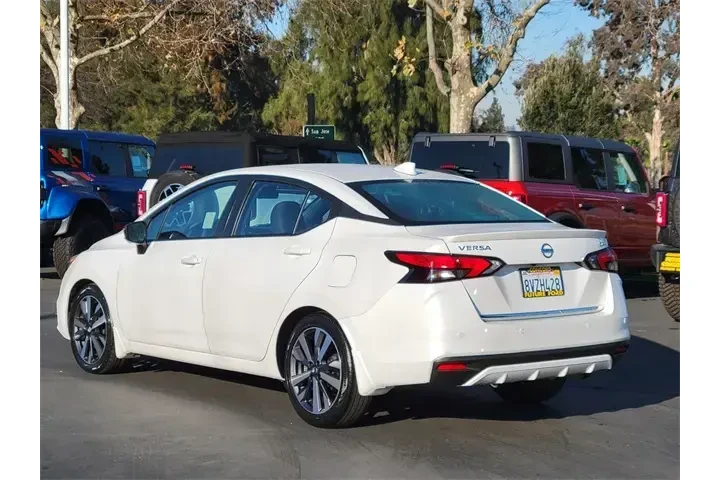 $15888 : Nissan Versa 2020 SR 4dr Sed image 6