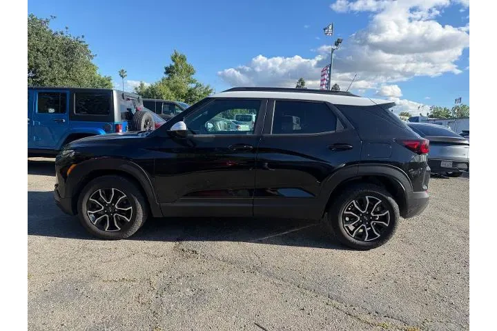 $29000 : Chevrolet Trailblazer 2025 4 image 2