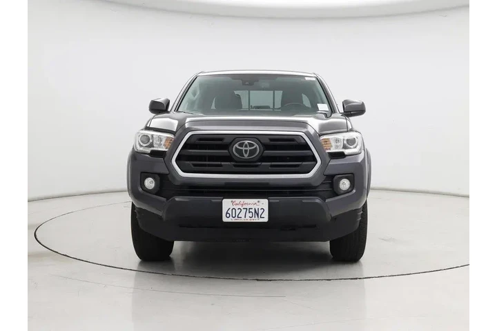 $27998 : Toyota Tacoma 2018 4x2 SR5 V image 5