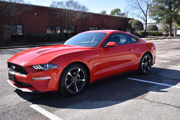 2018 Mustang EcoBoost image 1