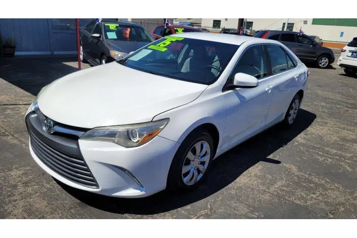 $13995 : 2015 Camry LE image 7