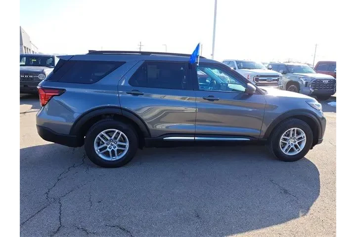$37776 : Ford Explorer 2025 AWD Activ image 6