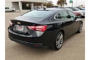 $27995 : Chevrolet Malibu 2024 LT 4dr thumbnail