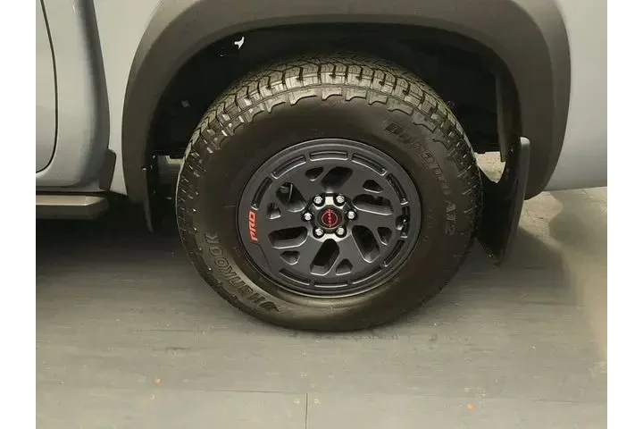 $35980 : Nissan Frontier 2025 4x2 S 4 image 8