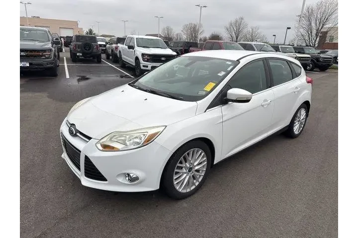 $6000 : Ford Focus 2012 SEL 4dr Hatc image 3