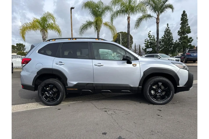 $33495 : Subaru Forester 2024 AWD Wil image 5