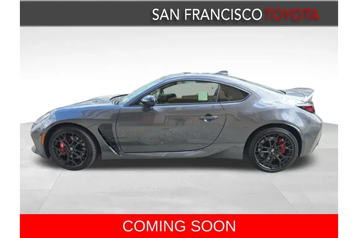 $39588 : 2025 GR86 Premium image 2