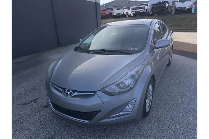 $6995 : Hyundai ELANTRA 2015 SE 4dr image 6