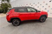 $16995 : Used 2019 Compass Trailhawk 4 thumbnail