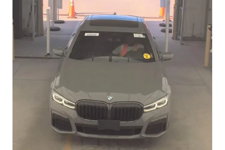 $39390 : BMW 7 Series 2022 740i 4dr S image 2