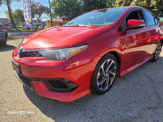 $11995 : 2018 Corolla iM CVT image 1