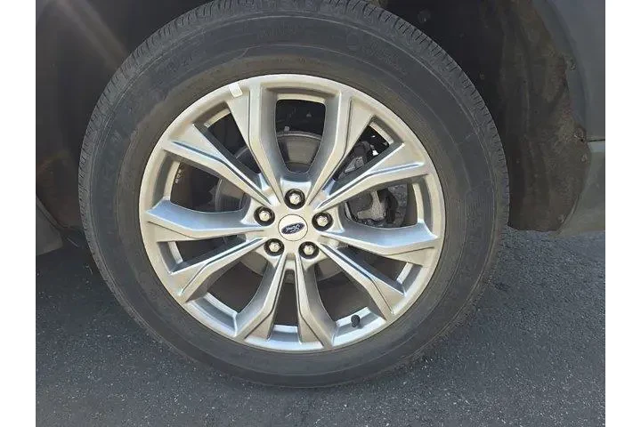 $36000 : Ford Explorer 2023 AWD Limit image 6
