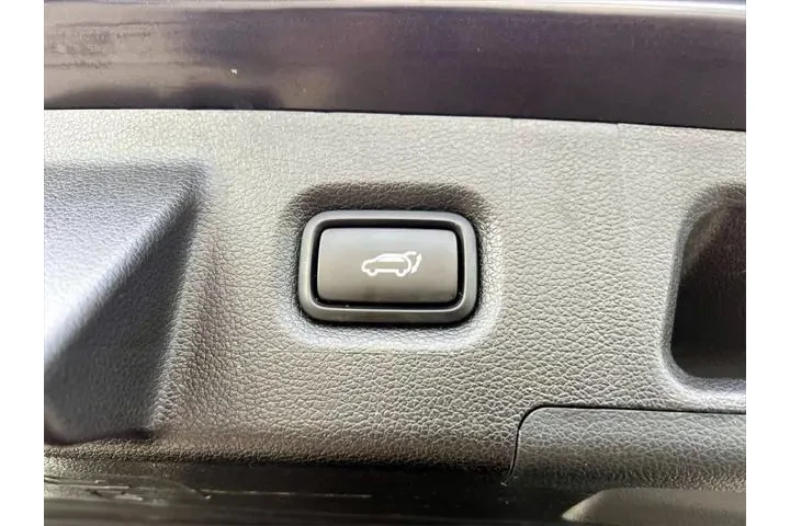 $22990 : Hyundai SANTA FE 2023 SEL 4d image 7