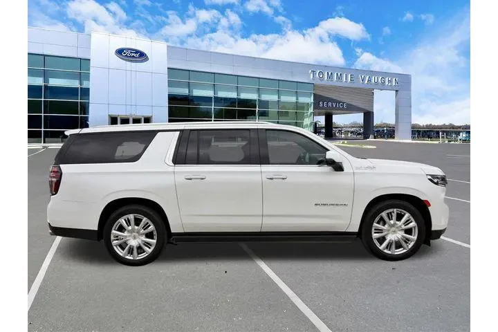 $38000 : Chevrolet Suburban 2021 4x4 image 5