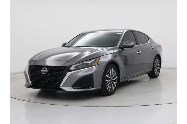 $20998 : Nissan Altima 2023 2.5 SV 4d image 4