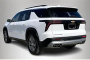 Chevrolet Traverse 2025 LT 4 thumbnail
