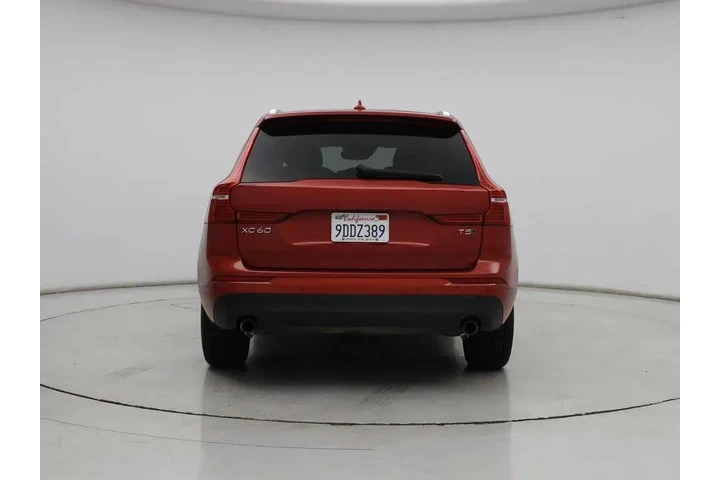 $21998 : Volvo XC60 2021 AWD T5 Momen image 6