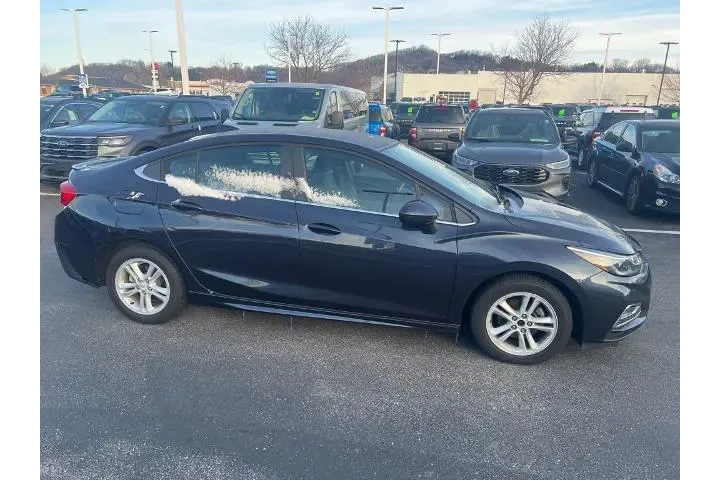 $6000 : Chevrolet Cruze 2016 LT Manu image 3