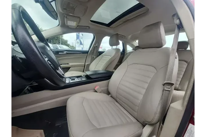 $11495 : Ford Fusion 2017 SE 4dr Seda image 7