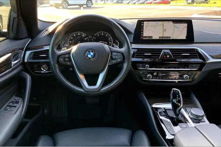 $16998 : BMW 5 Series 2018 530i 4dr S image 5