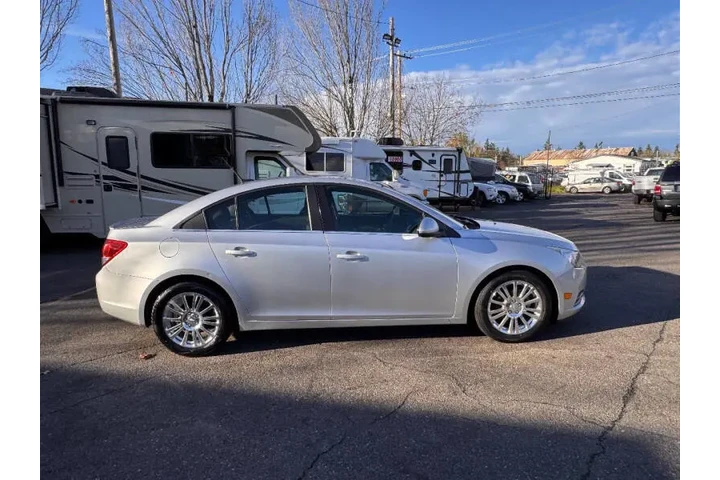 $5995 : 2014 Cruze ECO Auto image 6