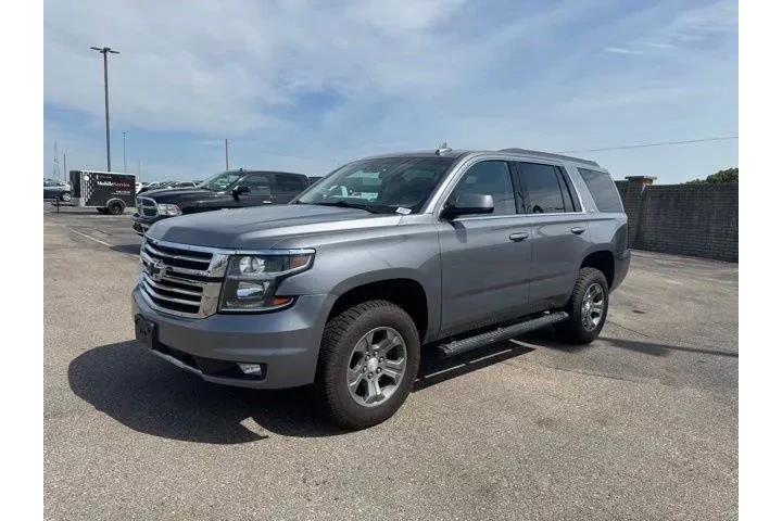$25982 : Chevrolet Tahoe 2018 4x4 LT image 3