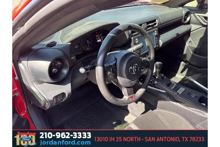 $27149 : Toyota GR86 2022 Premium 2dr image 8