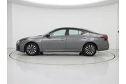 $20998 : Nissan Altima 2024 2.5 SV 4d thumbnail