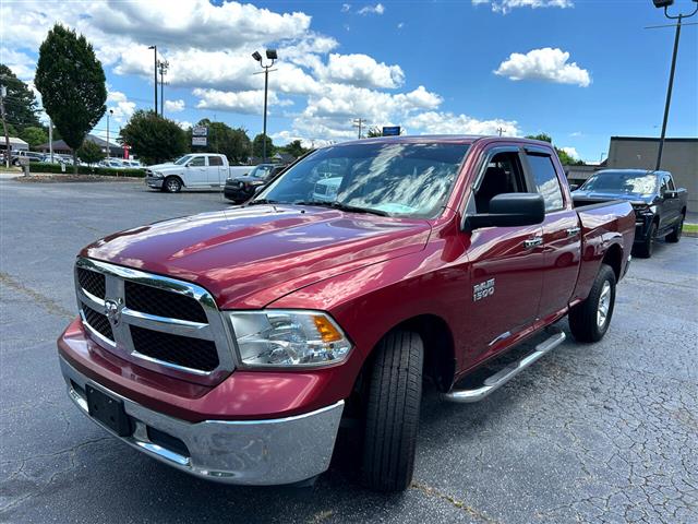 2015 RAM 1500 SLT Quad Cab 2WD image 5