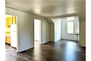 $675 : Rental property with 1 bedro thumbnail